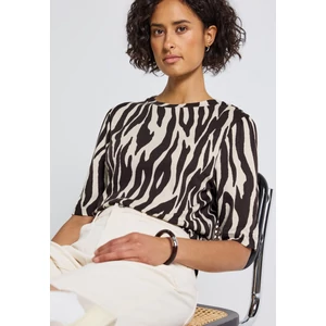 Kép 1/6 - OTLT Ing - LTD QR printed basic shirt w.p 2509 WS02