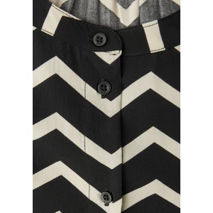Kép 6/6 - OTLT Blúz - Buttoned roundneck blouse w ta 2511 WS02