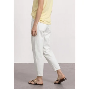 Kép 2/5 - Nadrág - MH_Karlie Barrel,hw,off white - 2607