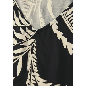 Kép 6/6 - Blúz-Ing - LTD QR V-neck top w seam detai 2505