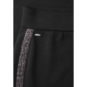 Kép 6/6 - Szoknya - Style Pepica Gallon_solid 2601