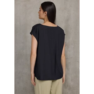 Kép 3/6 - Blúz-Ing - LTD QR Shirtblouse w lace deta 2504