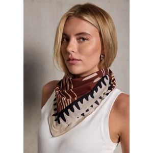 Kép 4/6 - Kieg.ruházat - LS_Printed Cotton Square 2509