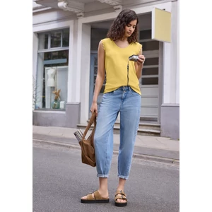 Kép 3/6 - Póló - Studio_V-neck top w.lace frill - 2606