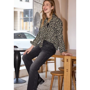 Kép 4/6 - Blúz-Ing - Shirtcollar blouse w backprint 2601
