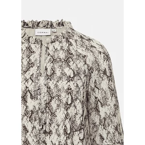 Kép 8/8 - Blúz -  Printed chiffon blouse with feminine flounces 2510