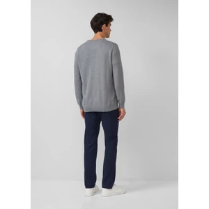 Kép 4/7 - Pulóver -  Knitted jumper with logo embroidery  - Grey | s.Oliver 2510