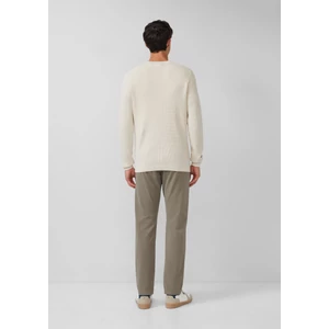 Kép 6/6 - Nadrág -  Phoenix: Structured chinos in a regular fit  - Olive | s.Oliver 2510