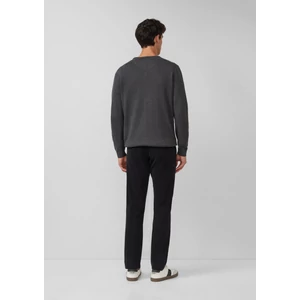 Kép 6/6 - Nadrág -  Phoenix: Structured chinos in a regular fit  - Black | s.Oliver 2510
