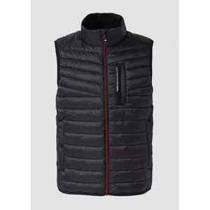 Kép 4/6 - Mellény -  Lightweight quilted vest with sporty contrast details | 360° Circular Vision  - Black | s.Oliver 2510