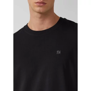 Kép 3/6 - Póló -  Heavy jersey T-shirt with crew neck and logo print  - Black | s.Oliver 2510