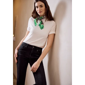 Kép 2/6 - Kieg.ruházat - Printed Cotton Bandana Leo - 2601