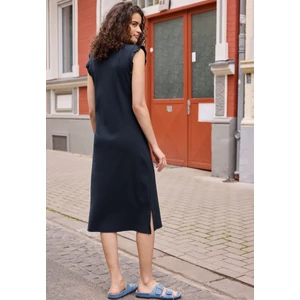 Kép 2/5 - Ruha - Jersey Dress w. ruffle sleeve_ - 2606