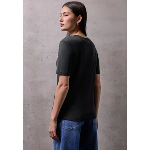 Kép 3/6 - Póló - QR_Studio_basic turtle neck sh 2508 WS02