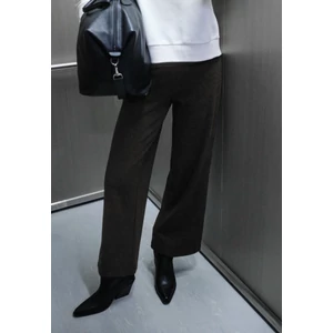 Kép 1/6 - OTLT Nadrág - LTD QR_Studio_Wide Leg MW Herr 2510 WS02