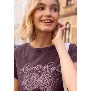 Kép 6/6 - Póló - Studio_Washed leo partprint sh - 2607
