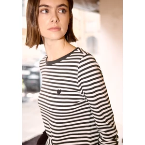 Kép 1/6 - Póló - LTD QR_Studio_striped shirt w. 2602