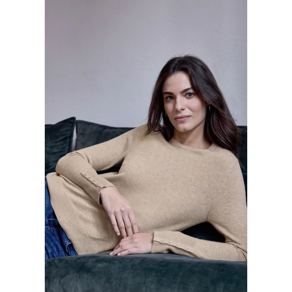 Pulóver - LTD QR Studio_button cuff deta 2512