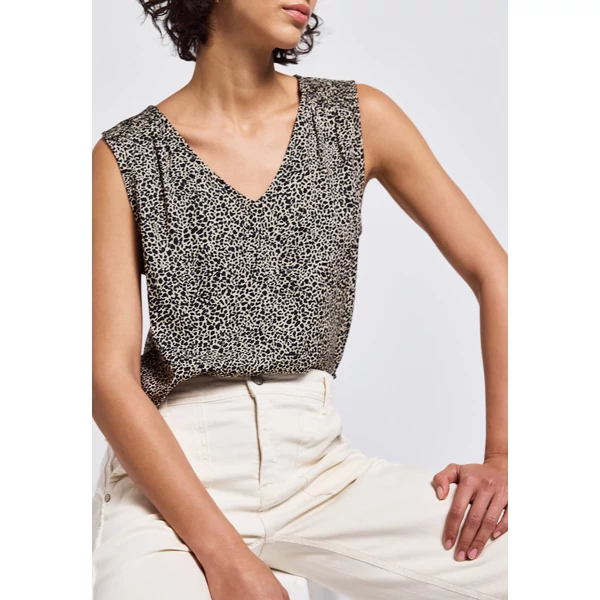 OTLT Blúz - V-neck blouse w smok detail 2505