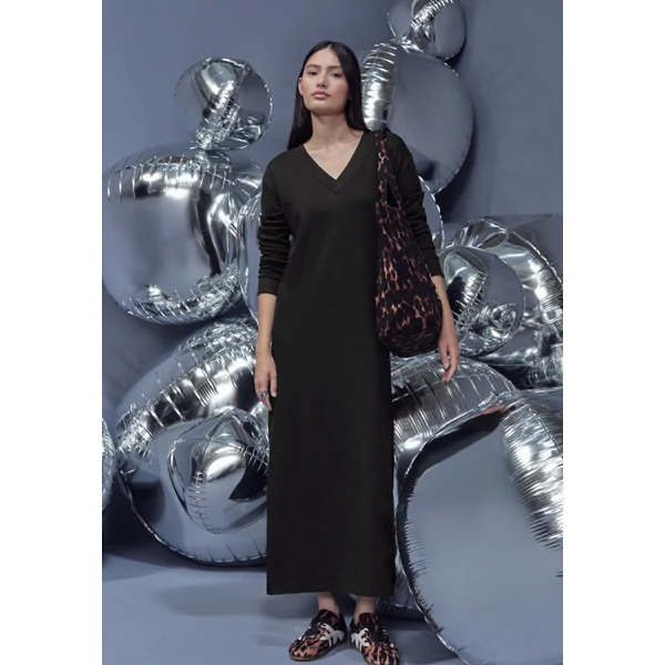 Ruha - V Neck Dress_solid 2512