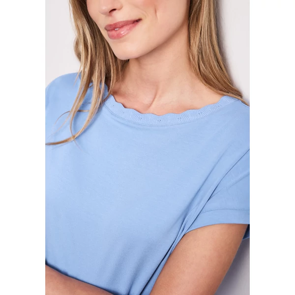 Ing - shirt w.deco neckline tape - 2604