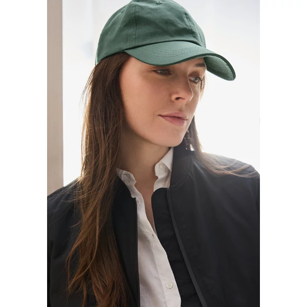 Kieg.ruházat - LINEN_Cap 2503