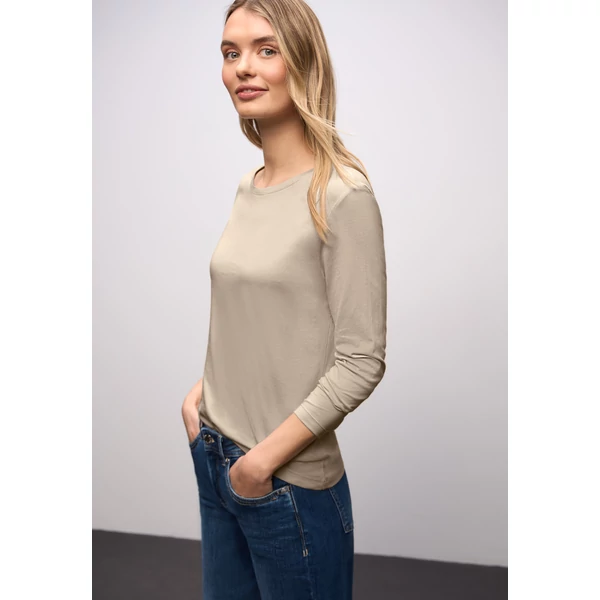 Ing - basic round-neck shirt 2511