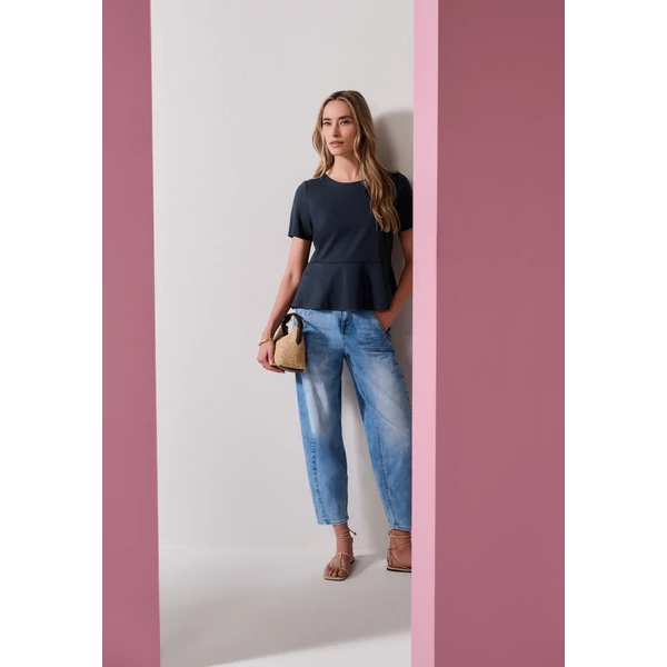 Ing - shirt w.volant bottom - 2607
