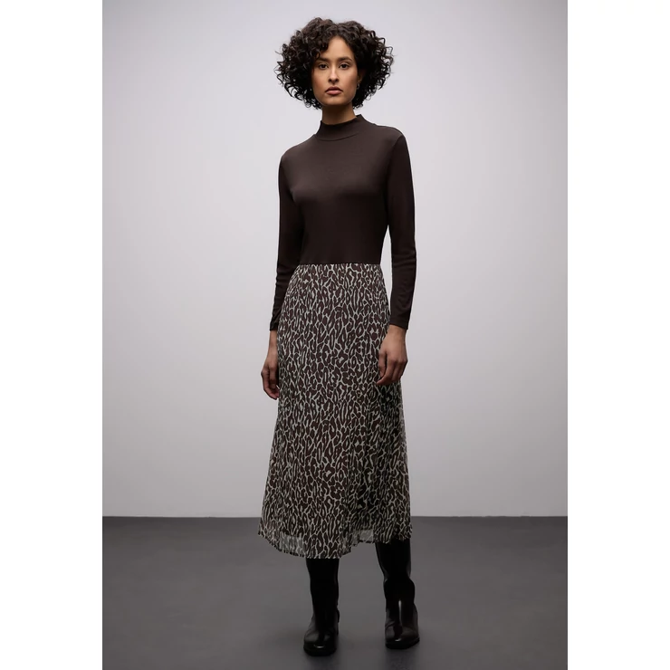 Ruha - Plissee Mat Mix Dress_AOP 2601