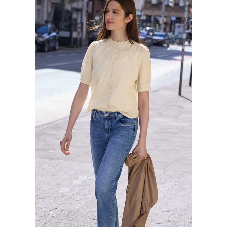 Blúz-Ing - Buttoned frill collar blouse w - 2604