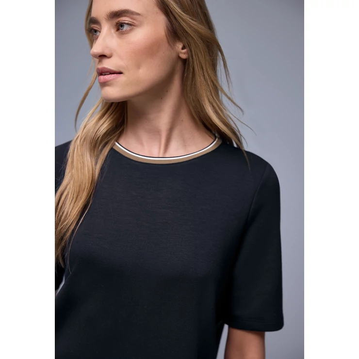 Ing - shirt w.striped collar 2602