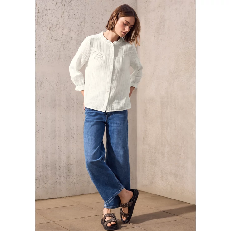 Blúz-Ing - Buttoned muslin blouse w frill 2505