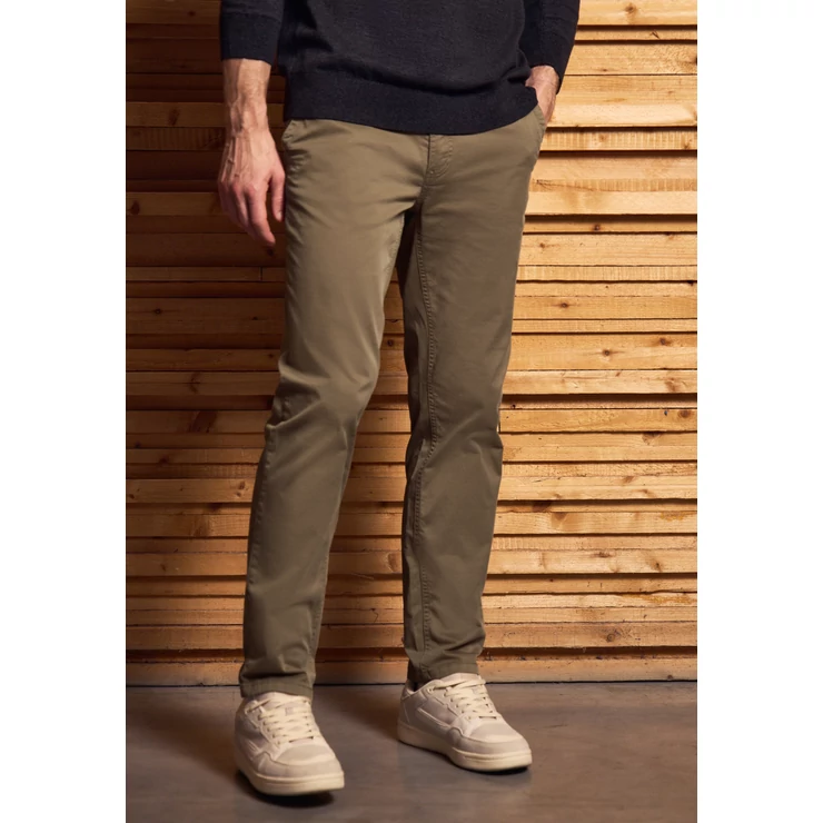 NOS Chino,regularfit,slimleg 2508