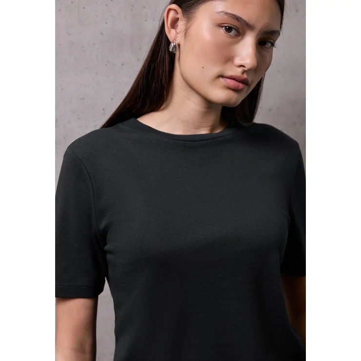 Póló - QR_Studio_basic turtle neck sh 2508 WS02