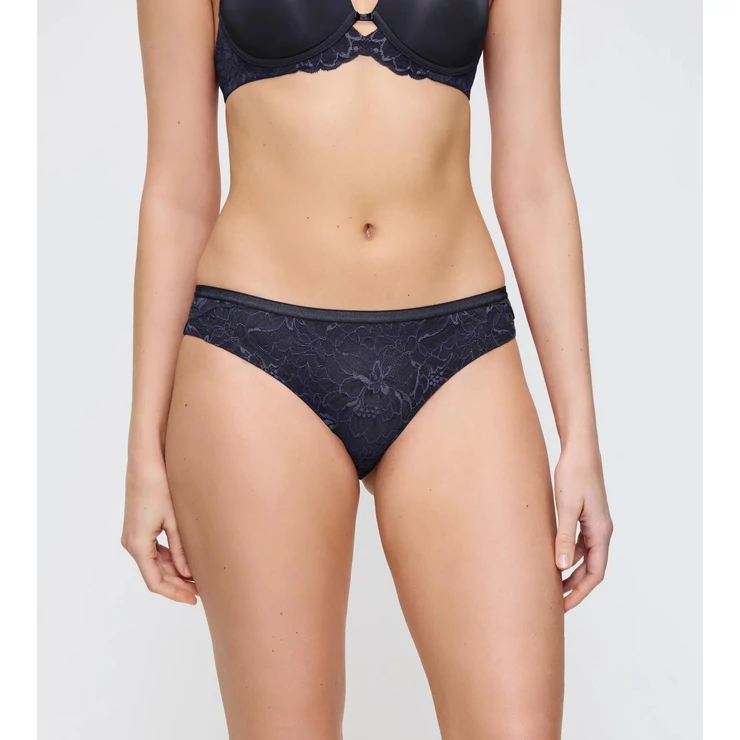 Amourette Charm T Brazilian01