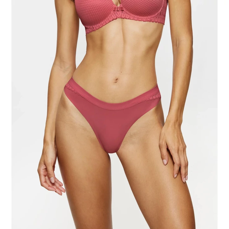Aura Spotlight T High Leg string