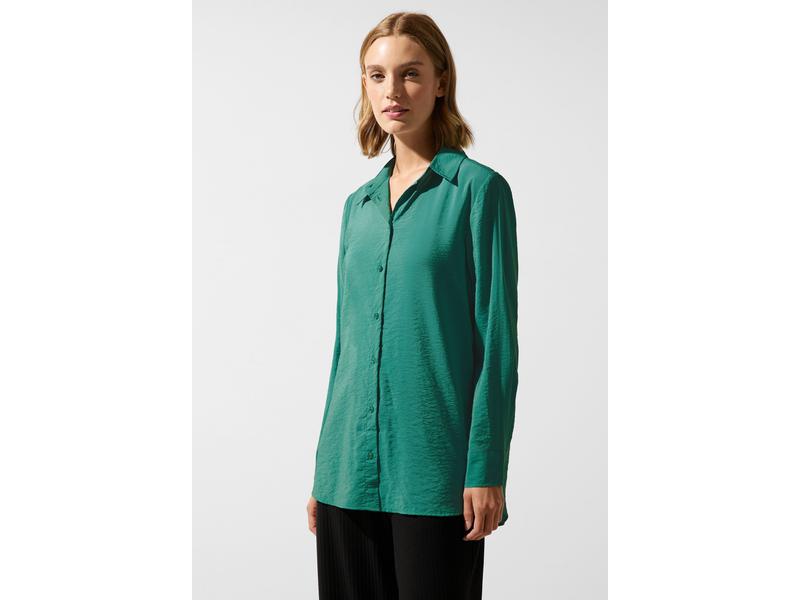 Solid shirtcollarblouse w aero